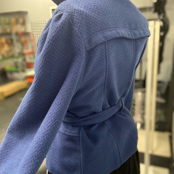 Blue Jacket - Picture 3 of 6